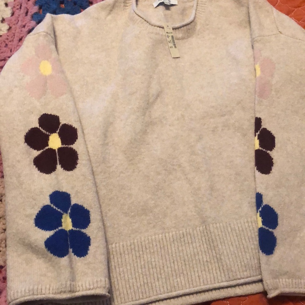 NWT. Madewell. Sweater. Size M